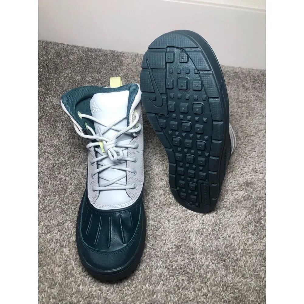 Nike Kids ACG Woodside 2 Boots Size 5